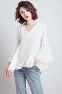 揭秘天价签约 280万爆款女外模，衣品之外的首饰魅力